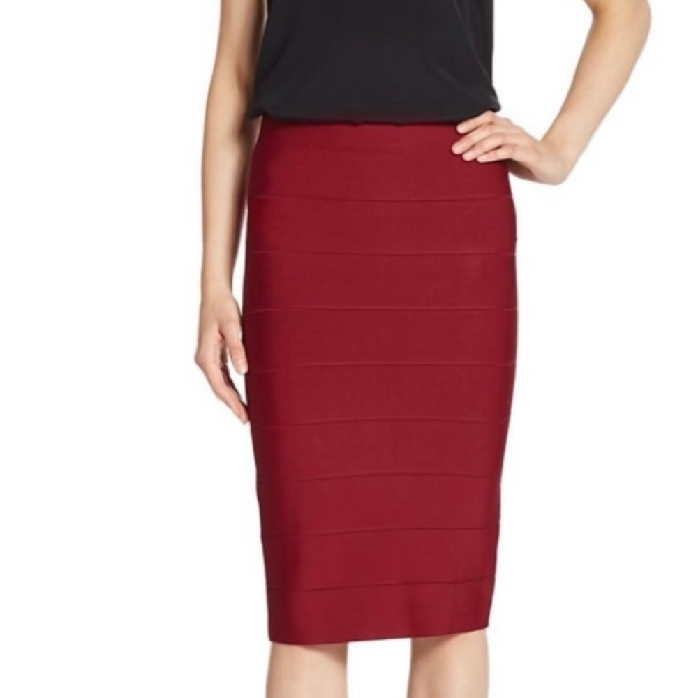 Burgundy BCBG power skirt midi